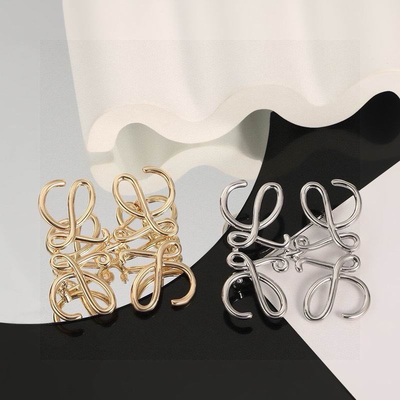 Loewe Brooch 06yxs02